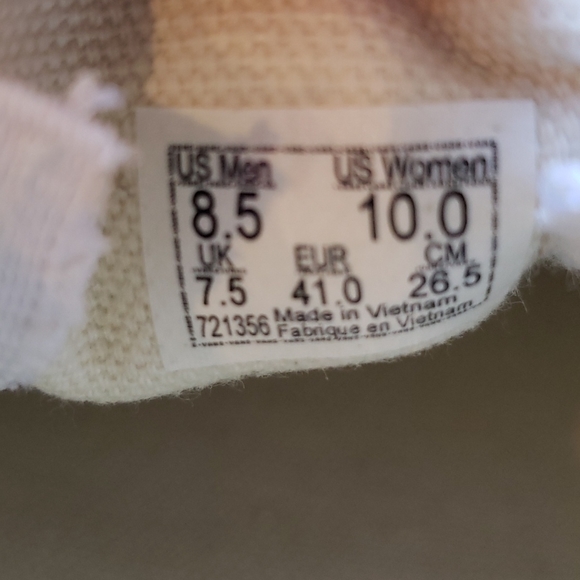 Vans Checkerboard Slip-on Shoes - Picture 8 of 8